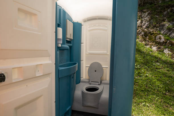 Best Portable bathroom rental  in Brockport, NY
